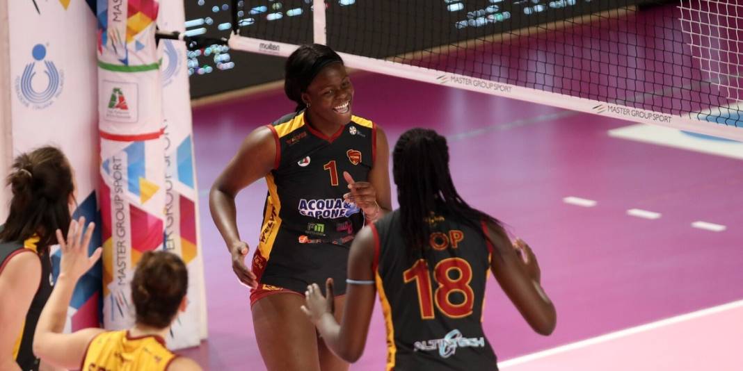 Sultanlar Ligi'ni kasıp kavuracak transfer: İtalyan yıldız resmen açıklandı 3